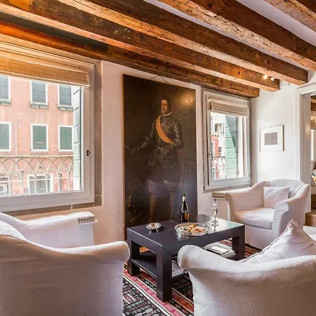Ca' Tintoretto Canal View Daire *